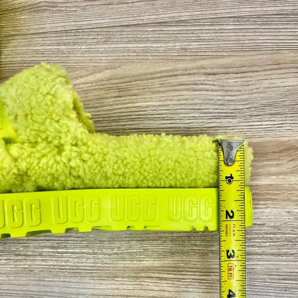 Ugg Fluffita in Key Lime Size 8 Women’s - Picture 10 of 10